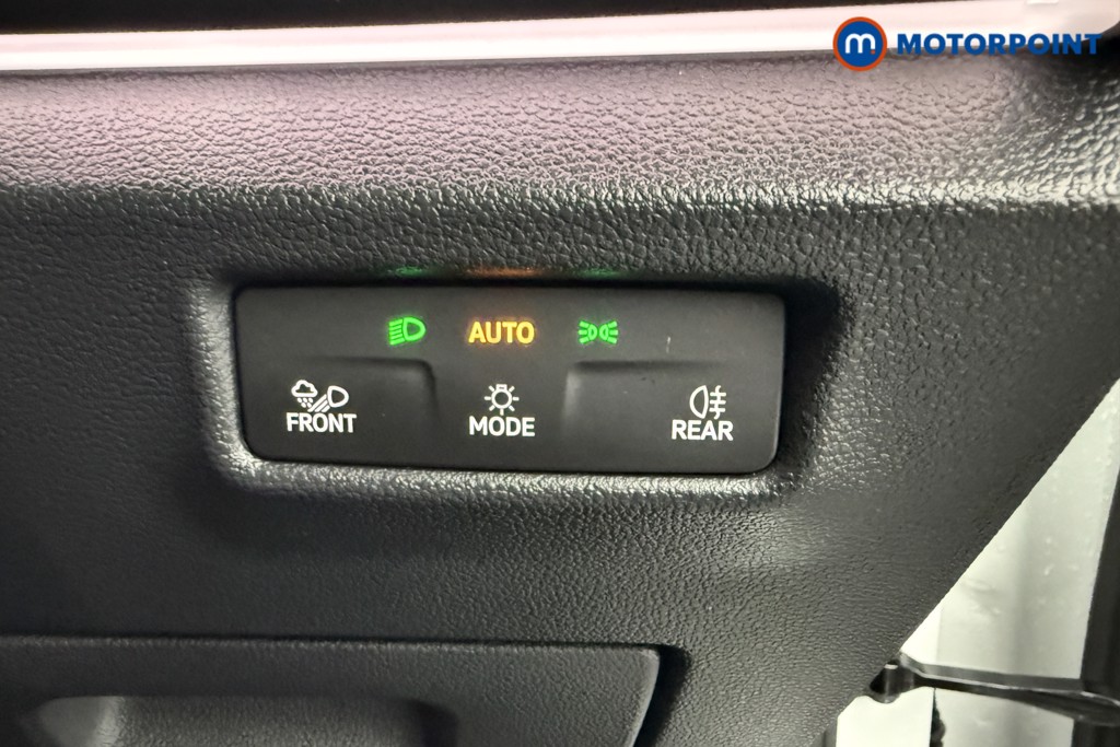 Volkswagen Tiguan R-Line Automatic Diesel SUV - Stock Number (1586921) - 12th supplementary image