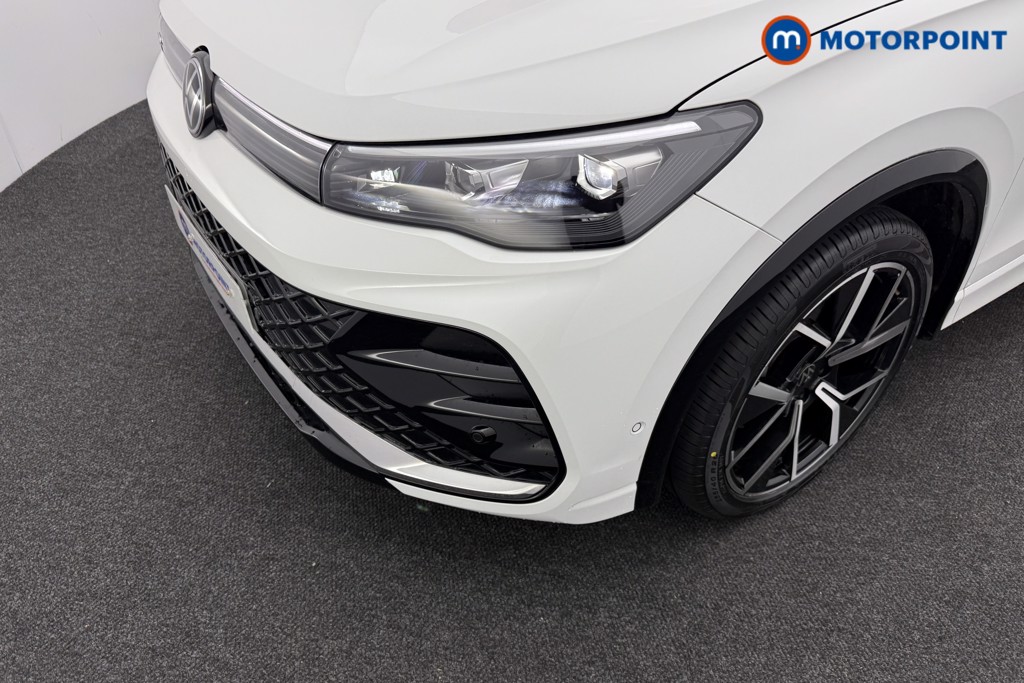 Volkswagen Tiguan R-Line Automatic Diesel SUV - Stock Number (1586921) - 26th supplementary image