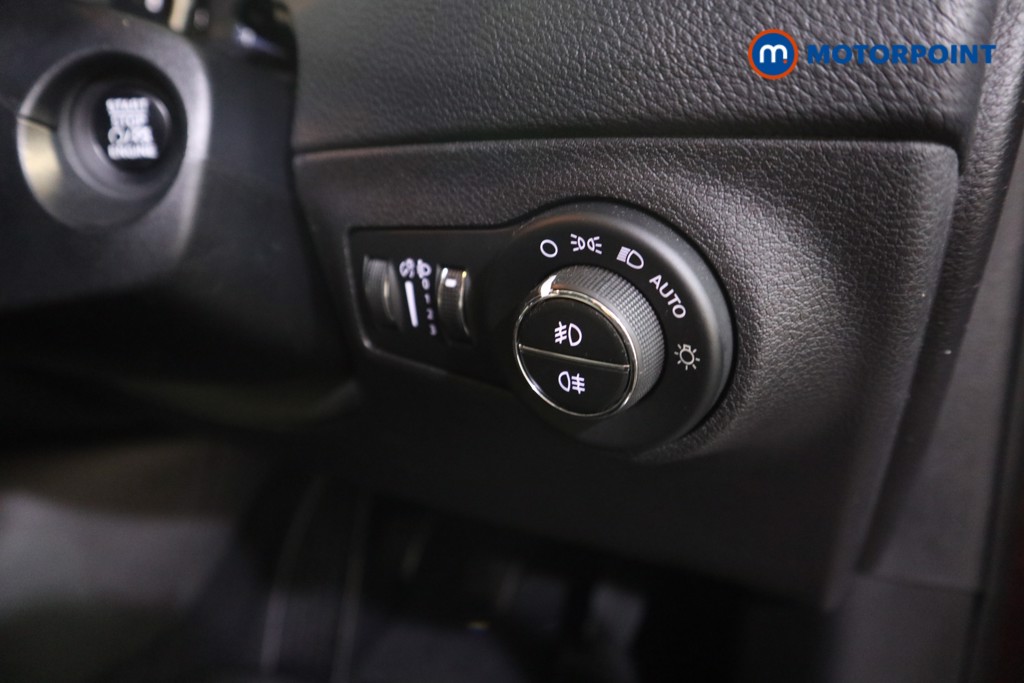 Jeep Compass Limited Manual Diesel SUV - Stock Number (1586957) - 12th supplementary image