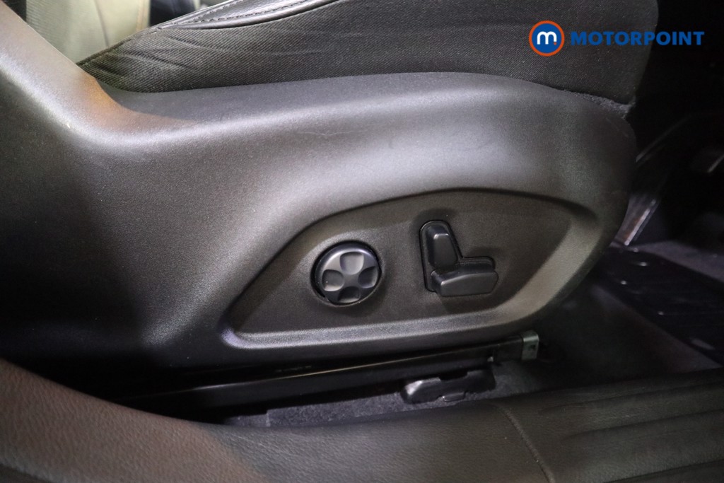Jeep Compass Limited Manual Diesel SUV - Stock Number (1586957) - 17th supplementary image