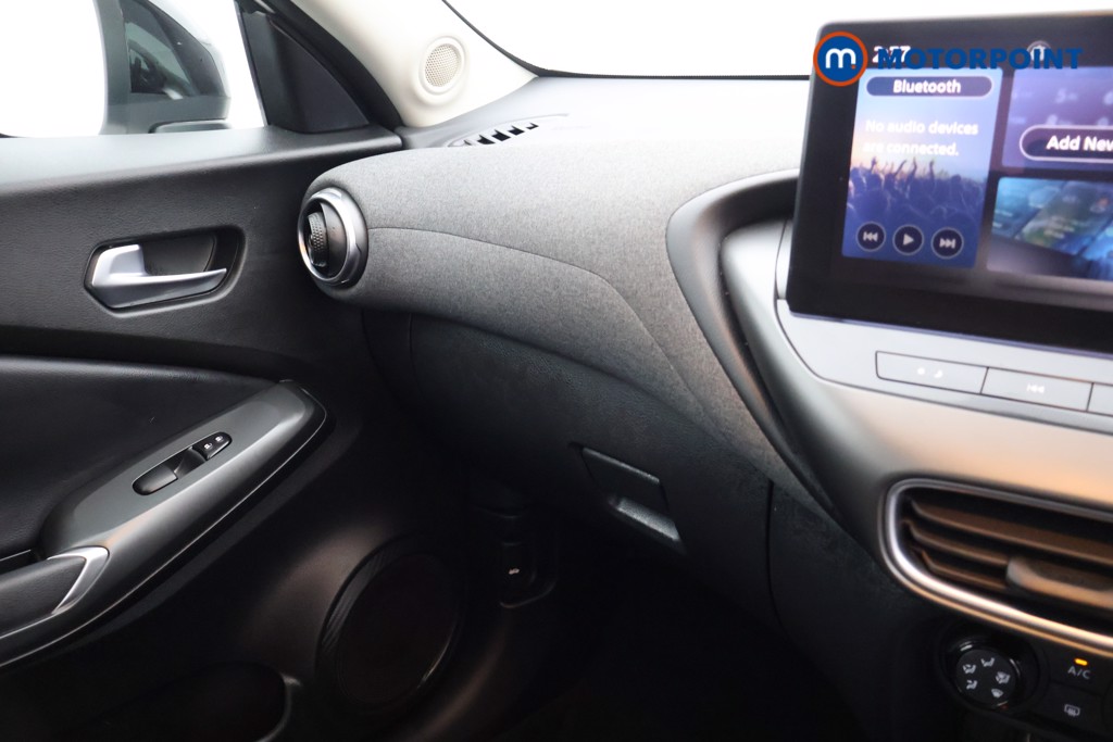 Nissan Juke Acenta Premium Manual Petrol SUV - Stock Number (1587041) - 9th supplementary image