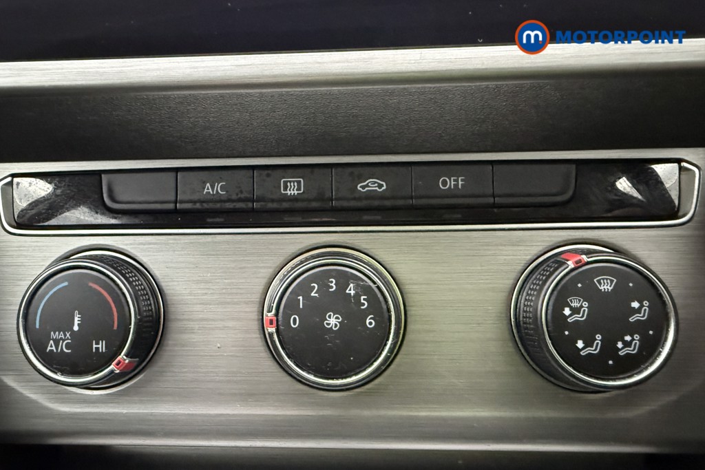 Volkswagen Passat S Manual Diesel Estate - Stock Number (1587183) - 14th supplementary image