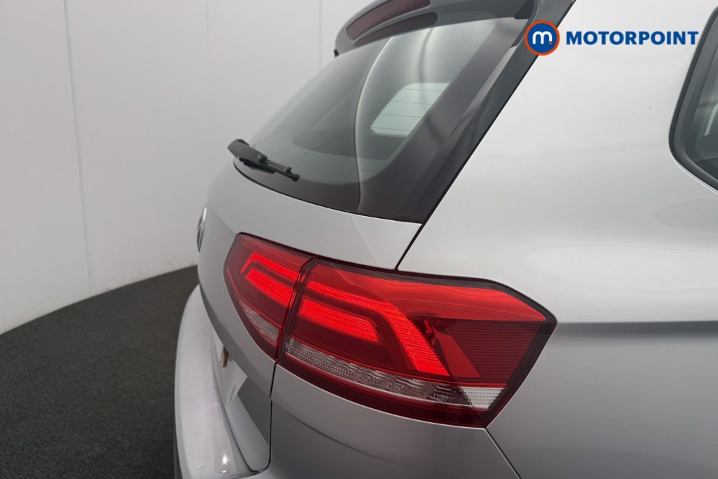 Volkswagen Passat S Manual Diesel Estate - Stock Number (1587183) - 25th supplementary image