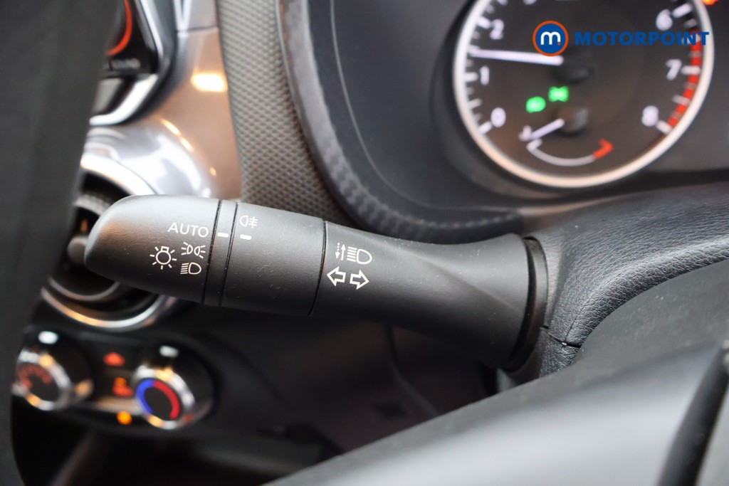 Nissan Juke Acenta Manual Petrol SUV - Stock Number (1587281) - 5th supplementary image