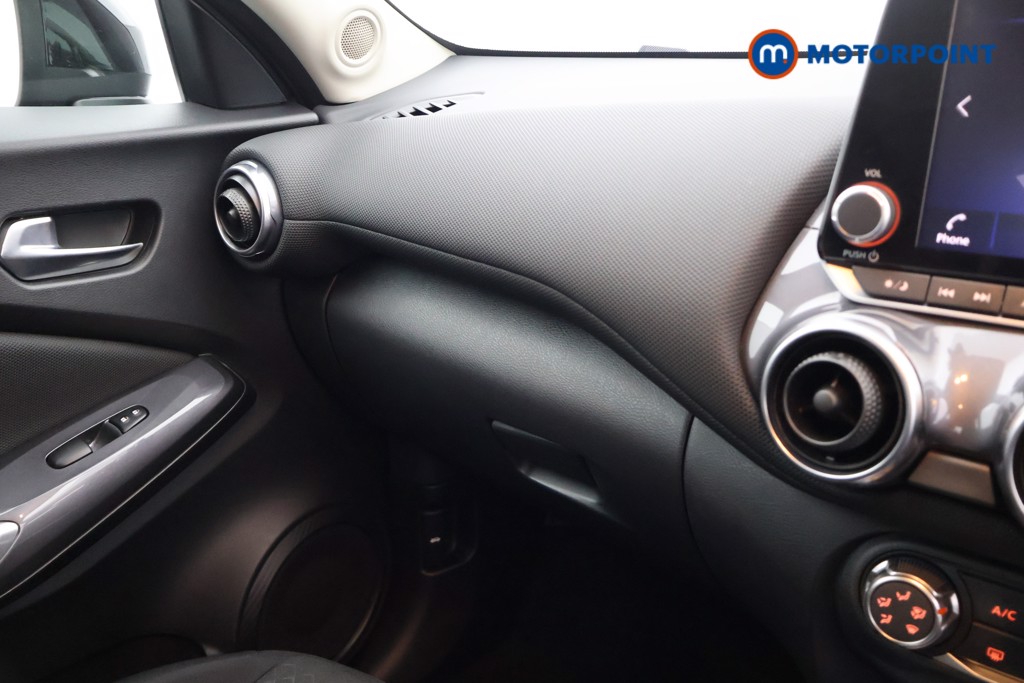 Nissan Juke Acenta Manual Petrol SUV - Stock Number (1587281) - 12th supplementary image