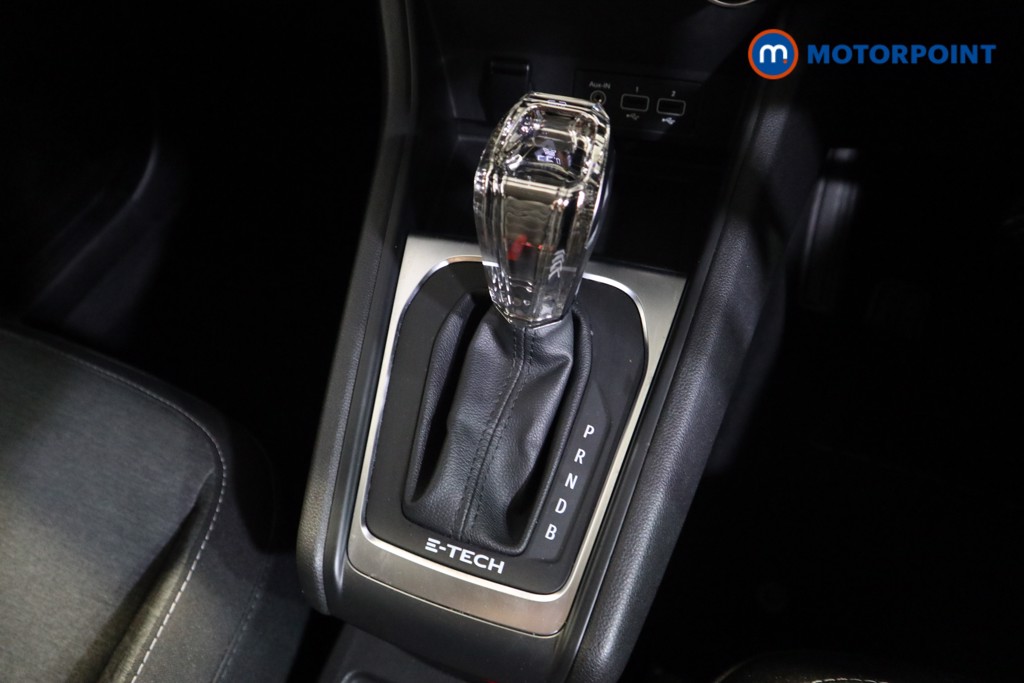 Renault Captur Iconic Automatic Petrol-Electric Hybrid SUV - Stock Number (1587374) - 11th supplementary image