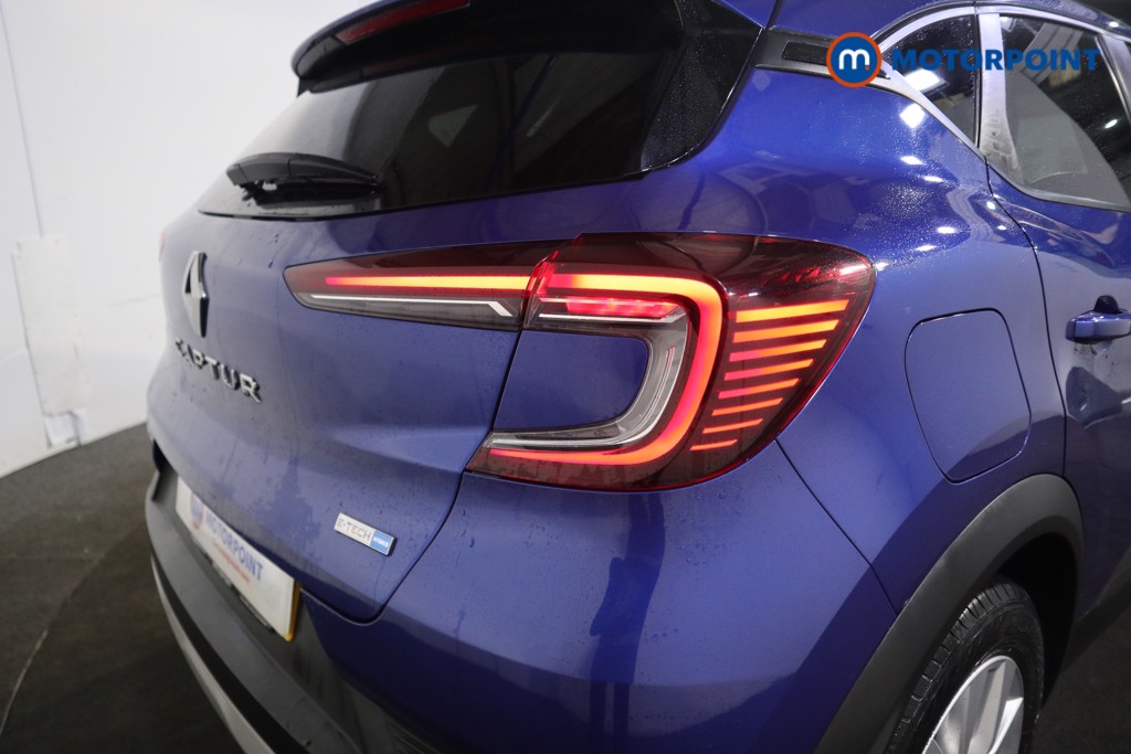Renault Captur Iconic Automatic Petrol-Electric Hybrid SUV - Stock Number (1587374) - 25th supplementary image