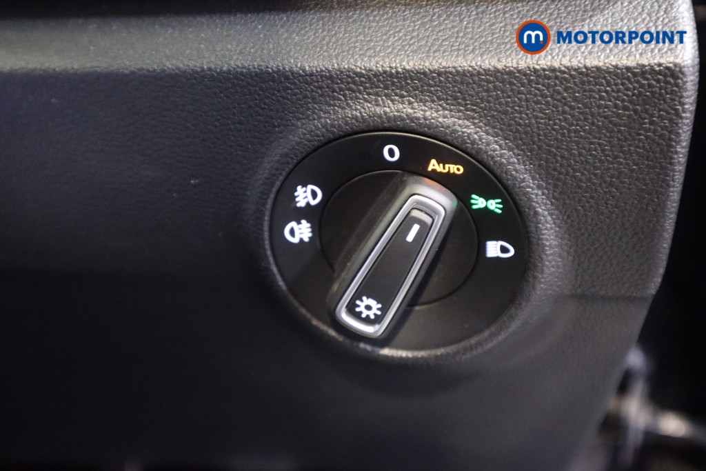 Volkswagen T-Roc R-Line Automatic Petrol SUV - Stock Number (1587596) - 12th supplementary image