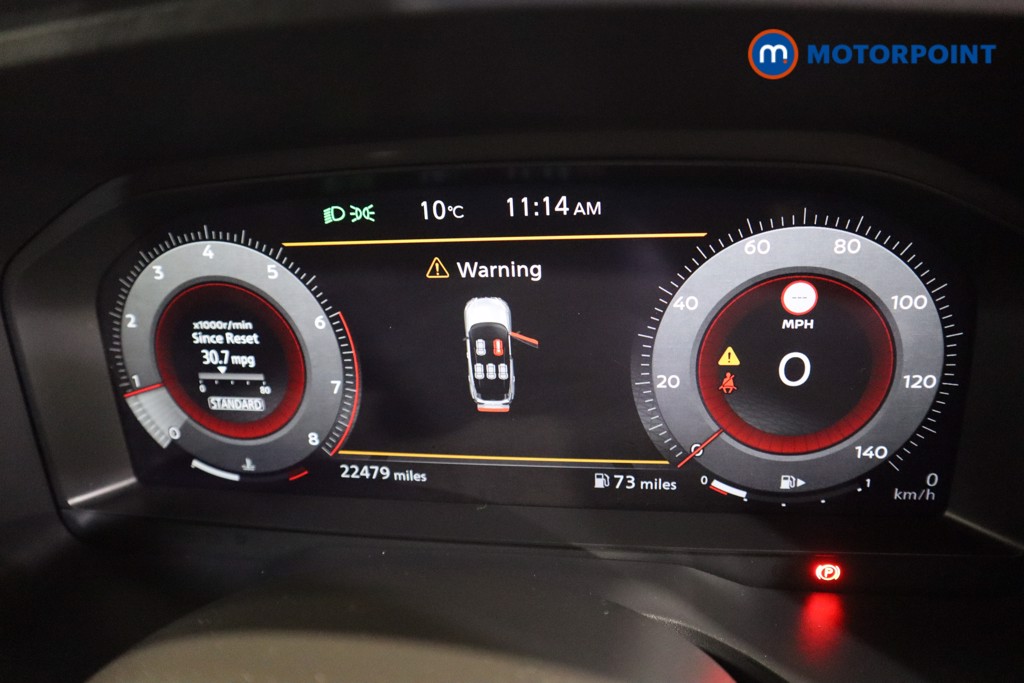Nissan Qashqai Tekna Manual Petrol SUV - Stock Number (1587907) - 4th supplementary image