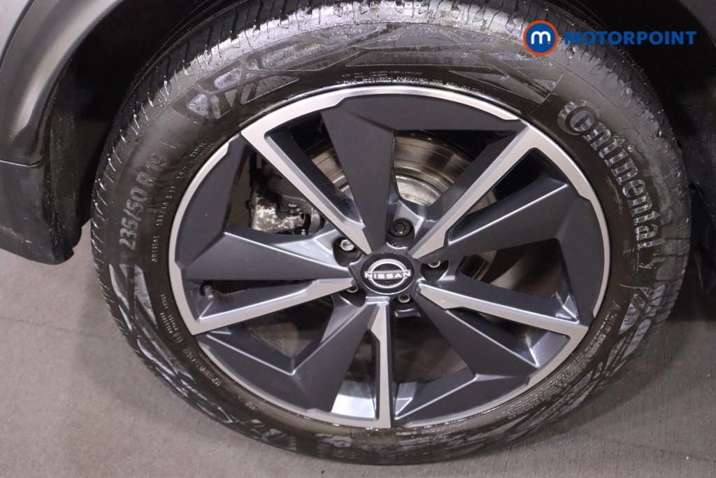 Nissan Qashqai Tekna Manual Petrol SUV - Stock Number (1587907) - 22nd supplementary image