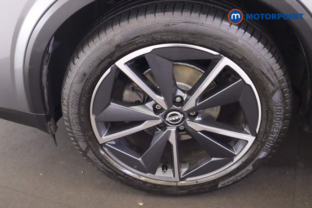 Nissan Qashqai Tekna Manual Petrol SUV - Stock Number (1587907) - 24th supplementary image