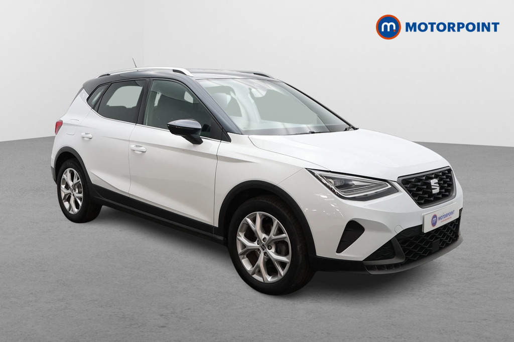 Seat Arona FR Manual Petrol SUV - Stock Number (1587918) - Drivers side front corner