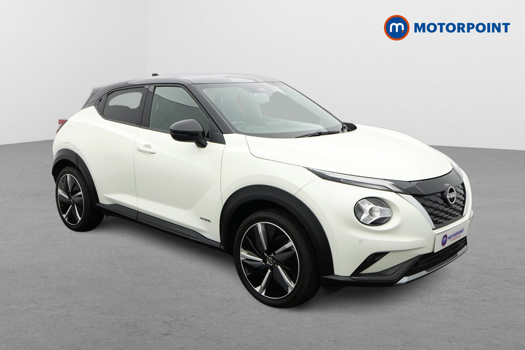 Nissan Juke Tekna-Plus Automatic Petrol-Electric Hybrid SUV - Stock Number (1587979) - Drivers side front corner