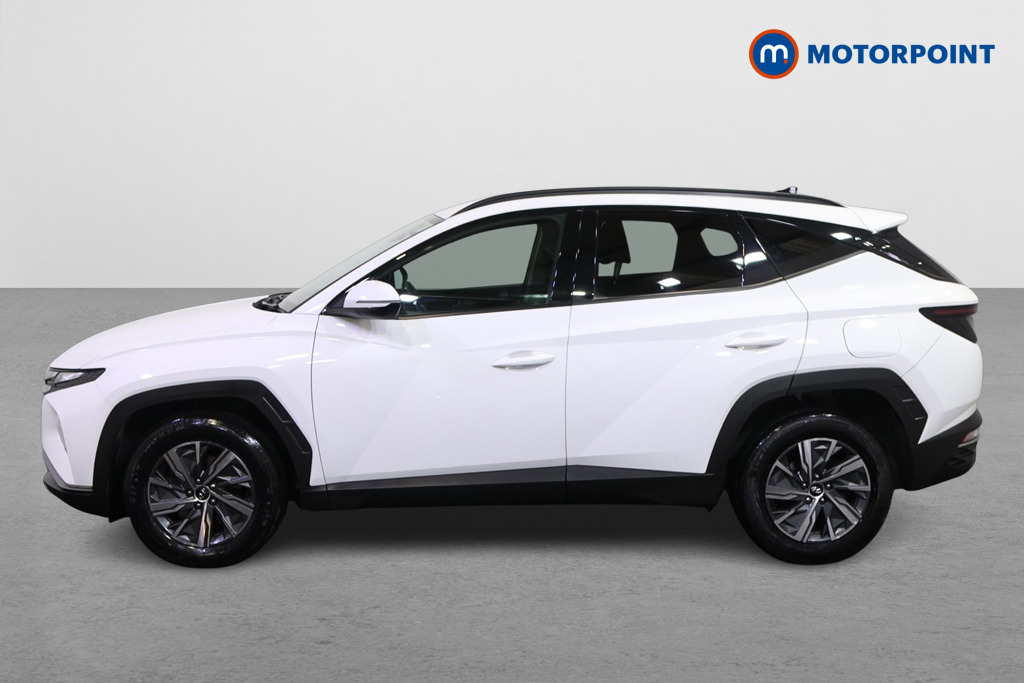 Hyundai Tucson Se Connect Manual Petrol SUV - Stock Number (1588149) - Passenger side
