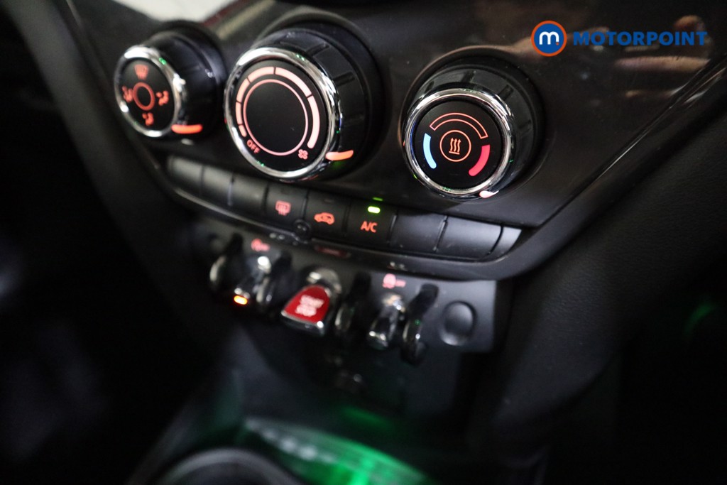 Mini Countryman Cooper Classic Manual Petrol SUV - Stock Number (1588209) - 7th supplementary image