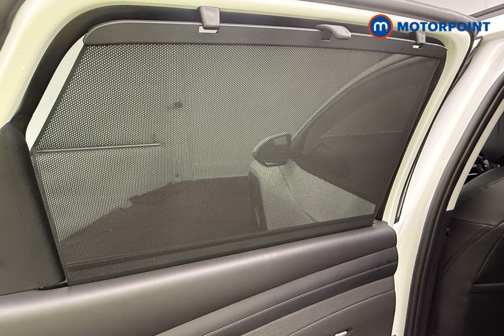 Hyundai Tucson Premium Manual Petrol SUV - Stock Number (1588221) - 17th supplementary image