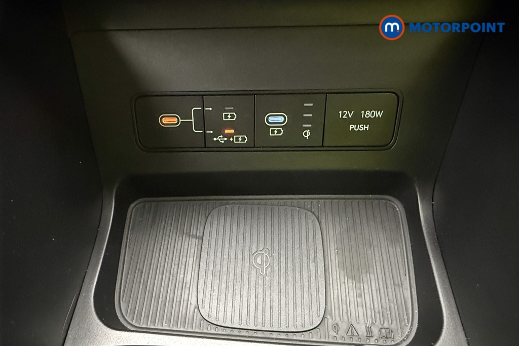 Hyundai Tucson Premium Manual Petrol SUV - Stock Number (1588221) - 33rd supplementary image