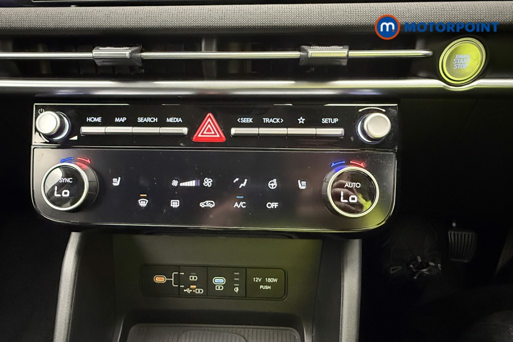 Hyundai Tucson Premium Manual Petrol SUV - Stock Number (1588221) - 34th supplementary image