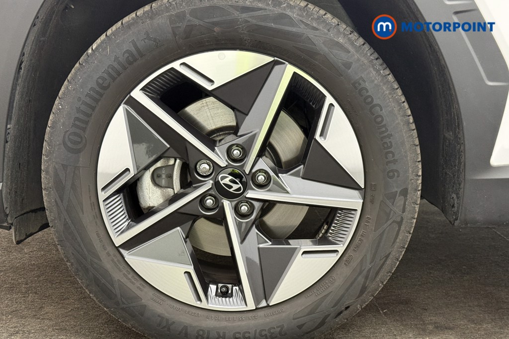Hyundai Tucson Premium Manual Petrol SUV - Stock Number (1588221) - 1st supplementary image