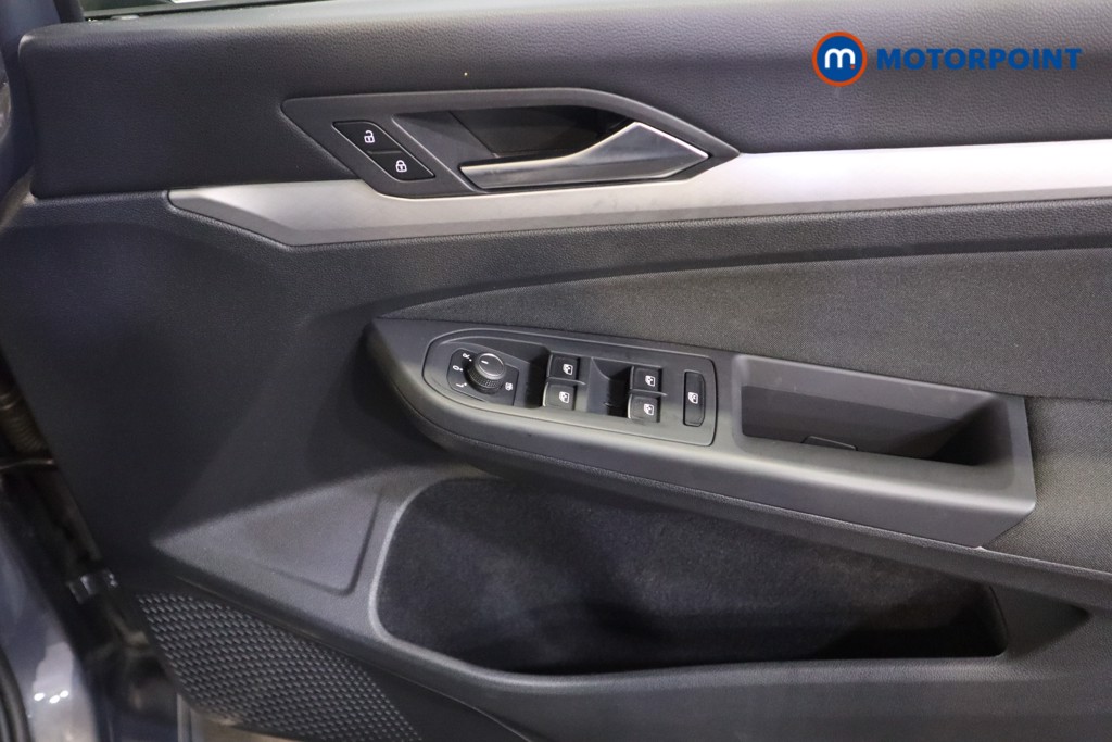 Volkswagen Golf Life Manual Petrol Hatchback - Stock Number (1588563) - 9th supplementary image