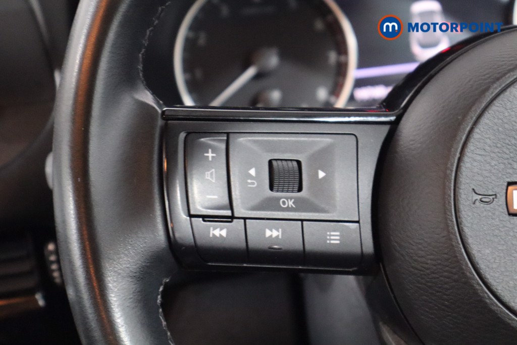 Nissan Qashqai Acenta Premium Manual Petrol SUV - Stock Number (1588771) - 7th supplementary image