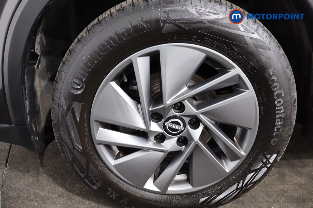 Nissan Qashqai Acenta Premium Manual Petrol SUV - Stock Number (1588771) - 11th supplementary image