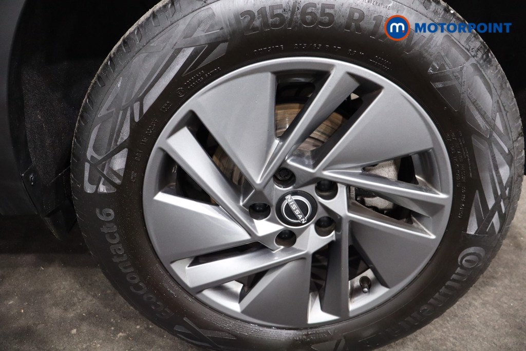 Nissan Qashqai Acenta Premium Manual Petrol SUV - Stock Number (1588771) - 12th supplementary image