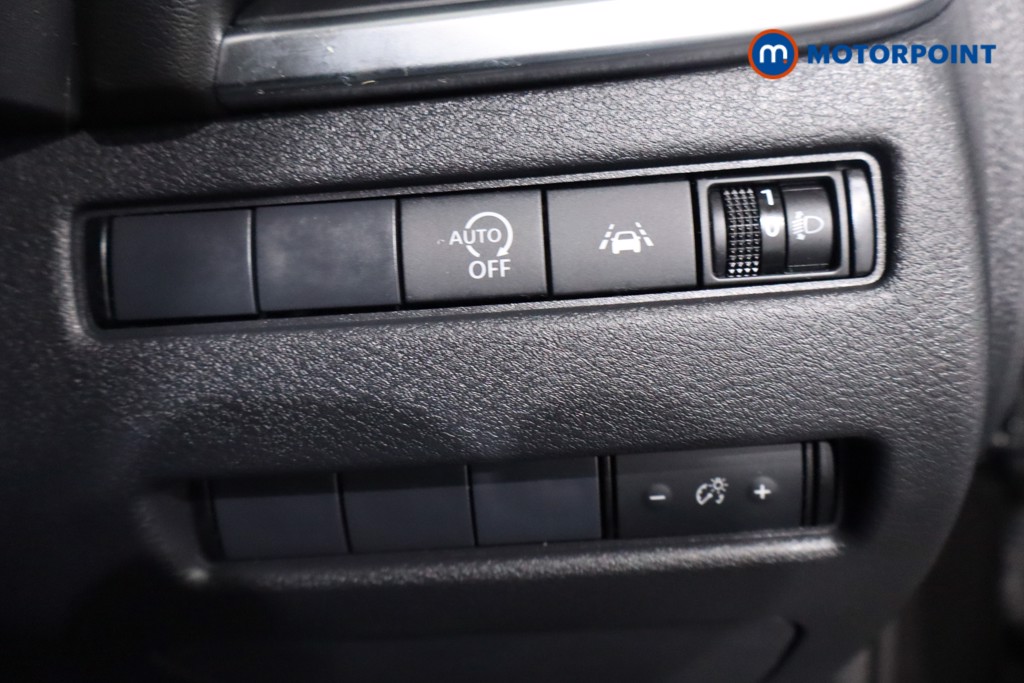Nissan Qashqai Acenta Premium Manual Petrol SUV - Stock Number (1588771) - 20th supplementary image