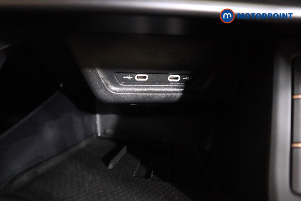 Cupra Terramar V2 Automatic Petrol Hatchback - Stock Number (1588772) - 8th supplementary image