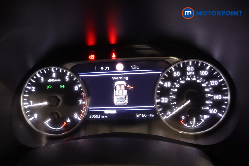 Nissan Juke N-Connecta Manual Petrol SUV - Stock Number (1588872) - 4th supplementary image