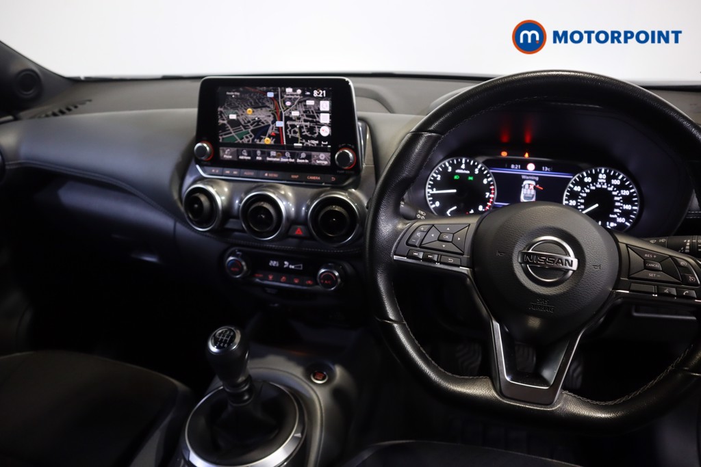 Nissan Juke N-Connecta Manual Petrol SUV - Stock Number (1588872) - 1st supplementary image