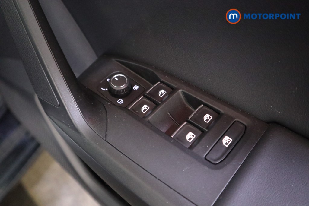 Seat Leon FR Manual Petrol Estate - Stock Number (1589143) - 11th supplementary image