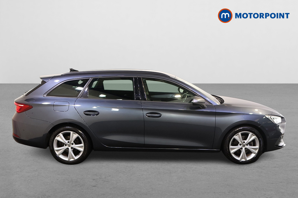 Seat Leon FR Manual Petrol Estate - Stock Number (1589143) - Drivers side