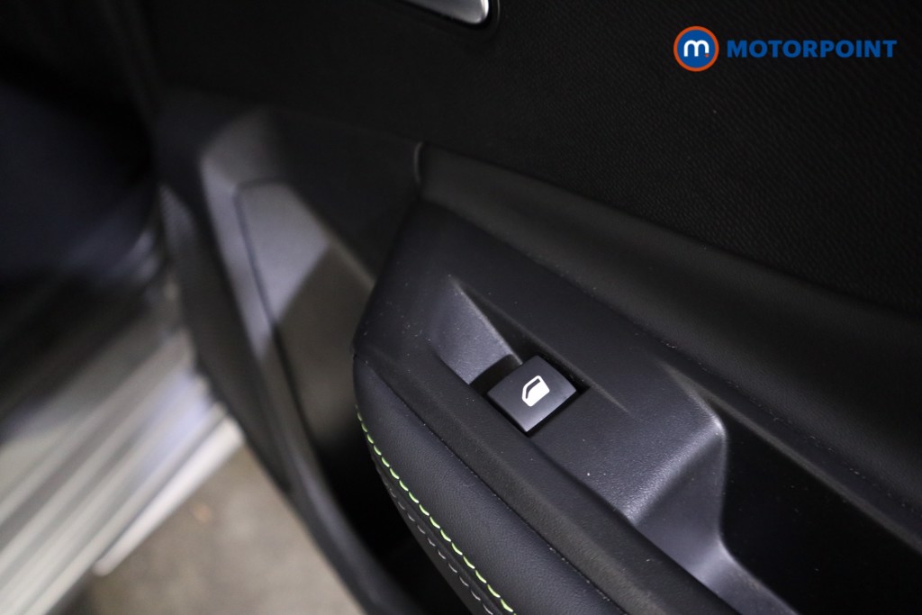 Peugeot 308 GT Automatic Petrol Estate - Stock Number (1589205) - 19th supplementary image