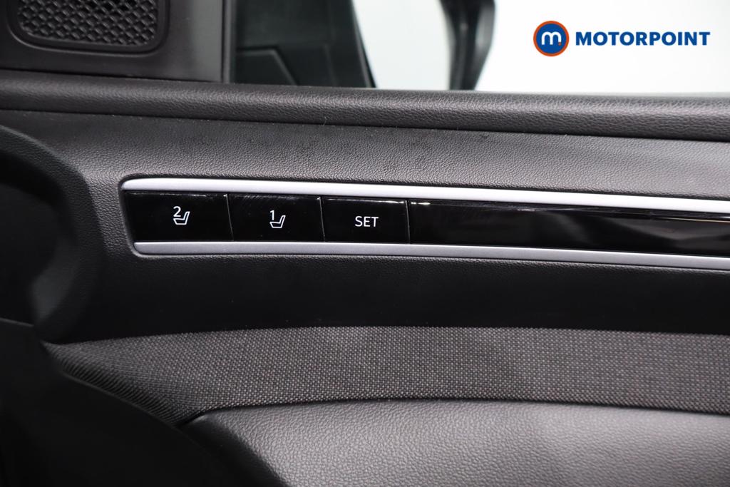Hyundai Tucson Ultimate Automatic Petrol-Electric Hybrid SUV - Stock Number (1589363) - 10th supplementary image