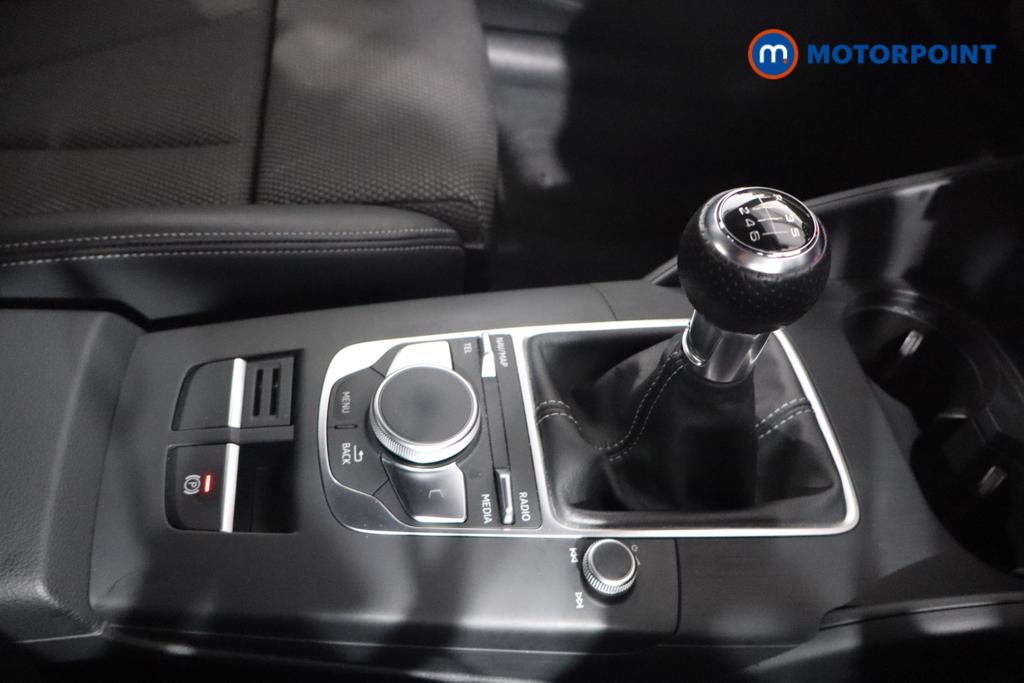 Audi A3 S Line Manual Petrol Saloon - Stock Number (1589435) - 4th supplementary image
