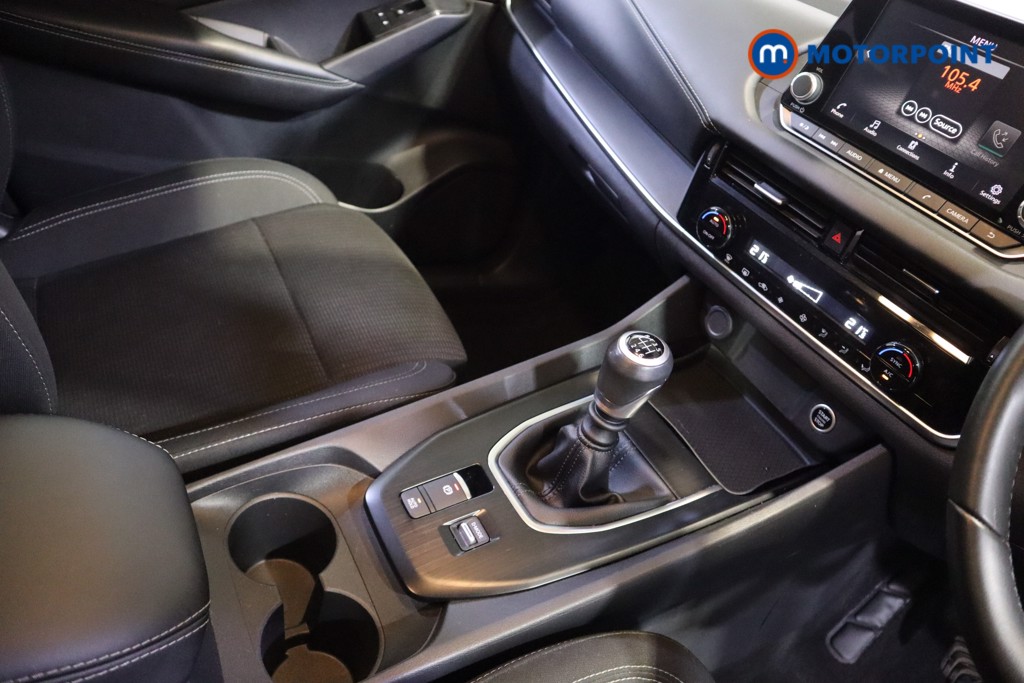 Nissan Qashqai Acenta Premium Manual Petrol SUV - Stock Number (1589436) - 7th supplementary image