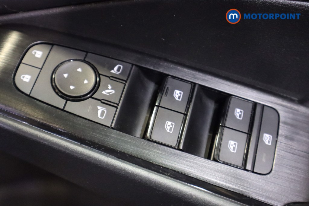 Nissan Qashqai Acenta Premium Manual Petrol SUV - Stock Number (1589436) - 11th supplementary image