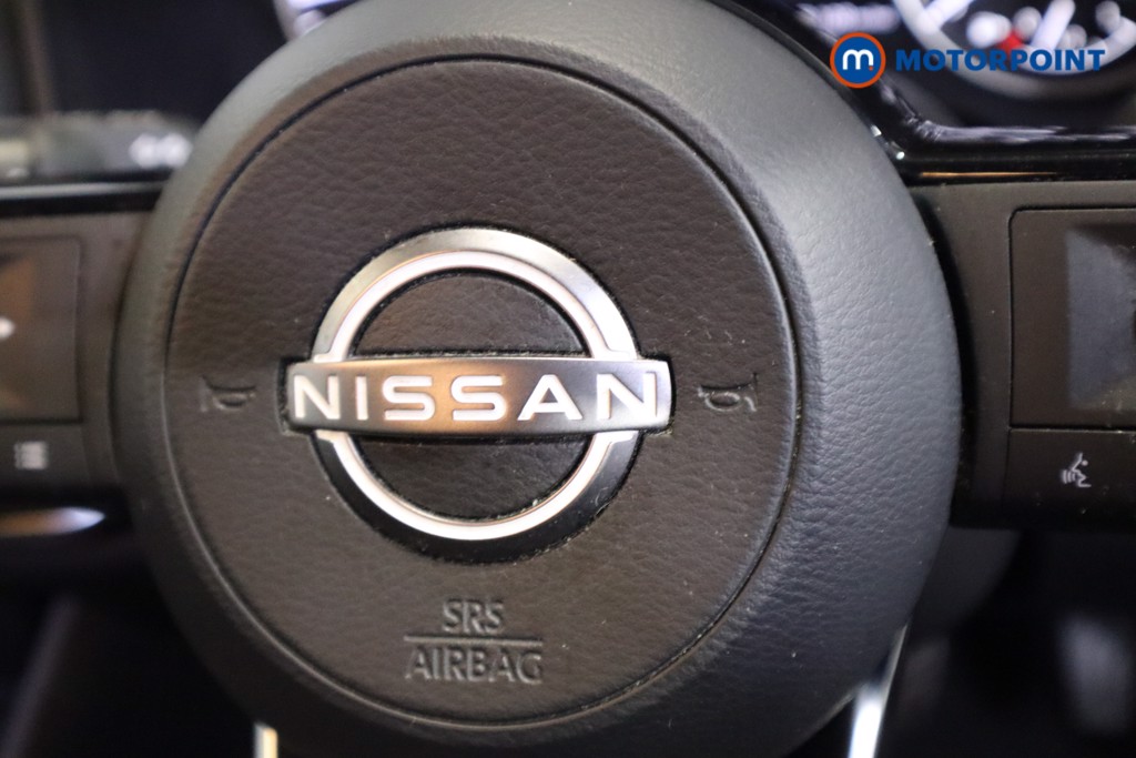 Nissan Qashqai Acenta Premium Manual Petrol SUV - Stock Number (1589436) - 14th supplementary image