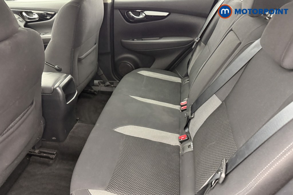 Nissan Qashqai Acenta Premium Manual Diesel SUV - Stock Number (1589608) - 19th supplementary image