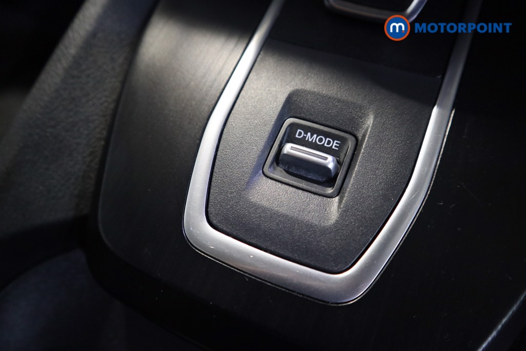 Nissan Qashqai Acenta Premium Automatic Petrol SUV - Stock Number (1589723) - 9th supplementary image