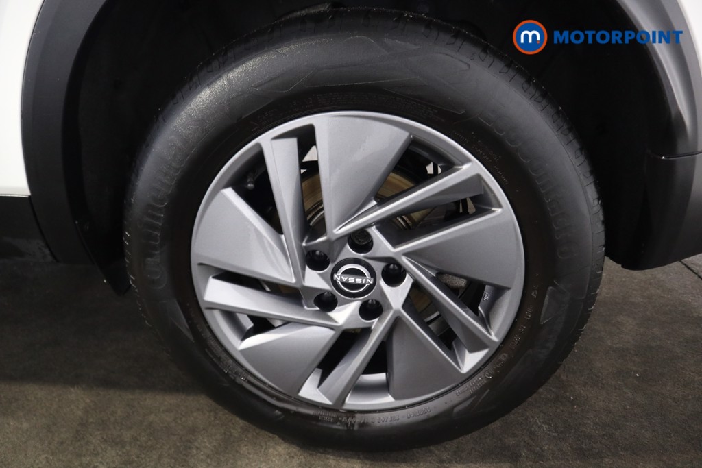 Nissan Qashqai Acenta Premium Automatic Petrol SUV - Stock Number (1589723) - 22nd supplementary image
