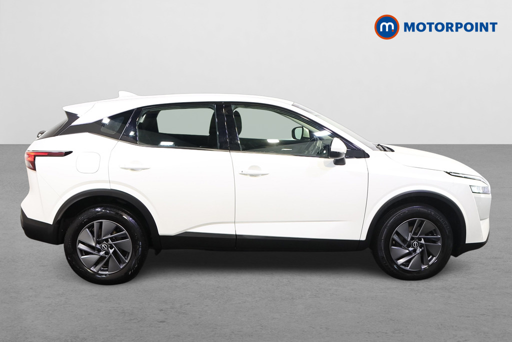 Nissan Qashqai Acenta Premium Automatic Petrol SUV - Stock Number (1589723) - Drivers side