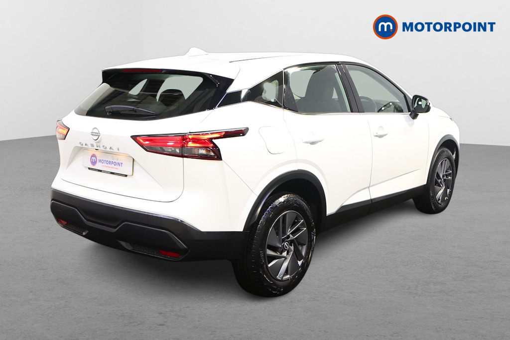 Nissan Qashqai Acenta Premium Automatic Petrol SUV - Stock Number (1589723) - Drivers side rear corner
