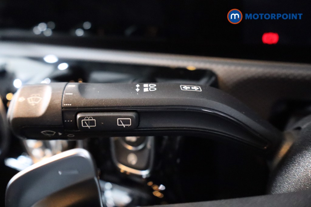 Mercedes-Benz A Class Amg Line Automatic Diesel Hatchback - Stock Number (1589752) - 16th supplementary image