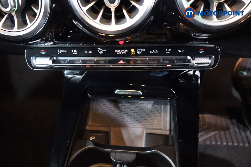 Mercedes-Benz A Class Amg Line Automatic Diesel Hatchback - Stock Number (1589752) - 21st supplementary image