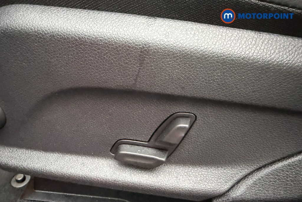 Mercedes-Benz GLC Amg Line Automatic Diesel SUV - Stock Number (1589765) - 19th supplementary image