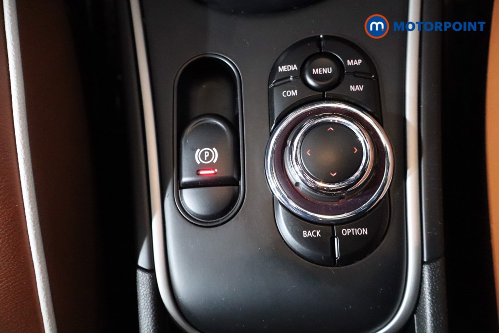 Mini Countryman Cooper S Exclusive Automatic Petrol SUV - Stock Number (1589783) - 17th supplementary image