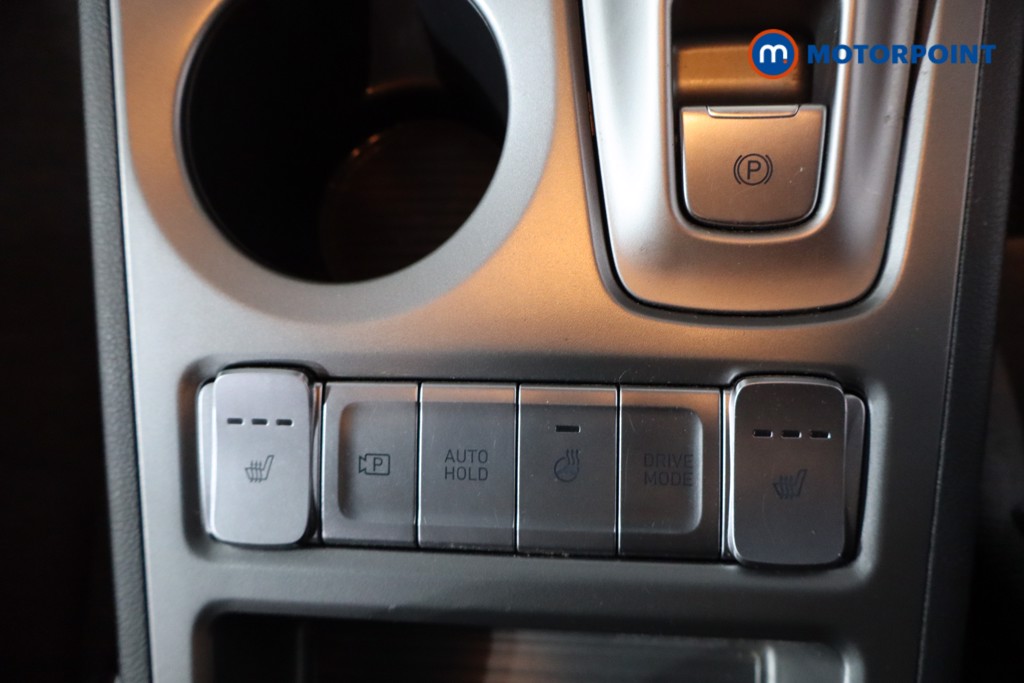 Hyundai Kona Premium Automatic Electric SUV - Stock Number (1589808) - 16th supplementary image