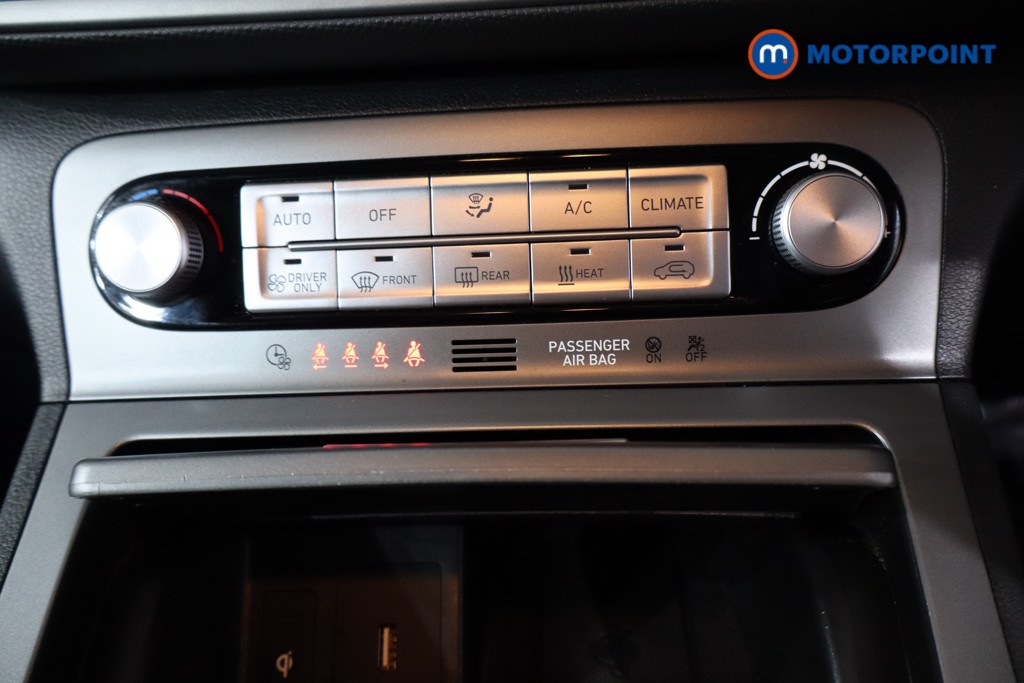 Hyundai Kona Premium Automatic Electric SUV - Stock Number (1589808) - 17th supplementary image